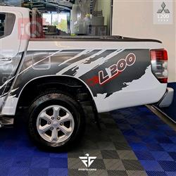 Mitsubishi L200